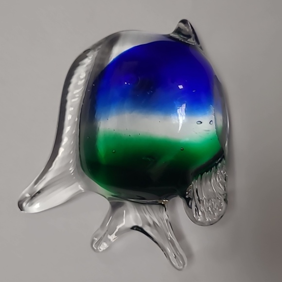M Design Art Handcraft Blown Glass Green/Blue/Clear Fish Aquarium/ Paperweight - Picture 1 of 6